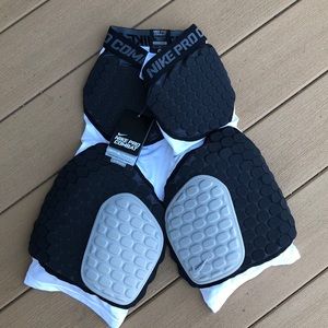 NIKE PRO COMBAT FOOTBALL GIRDLE